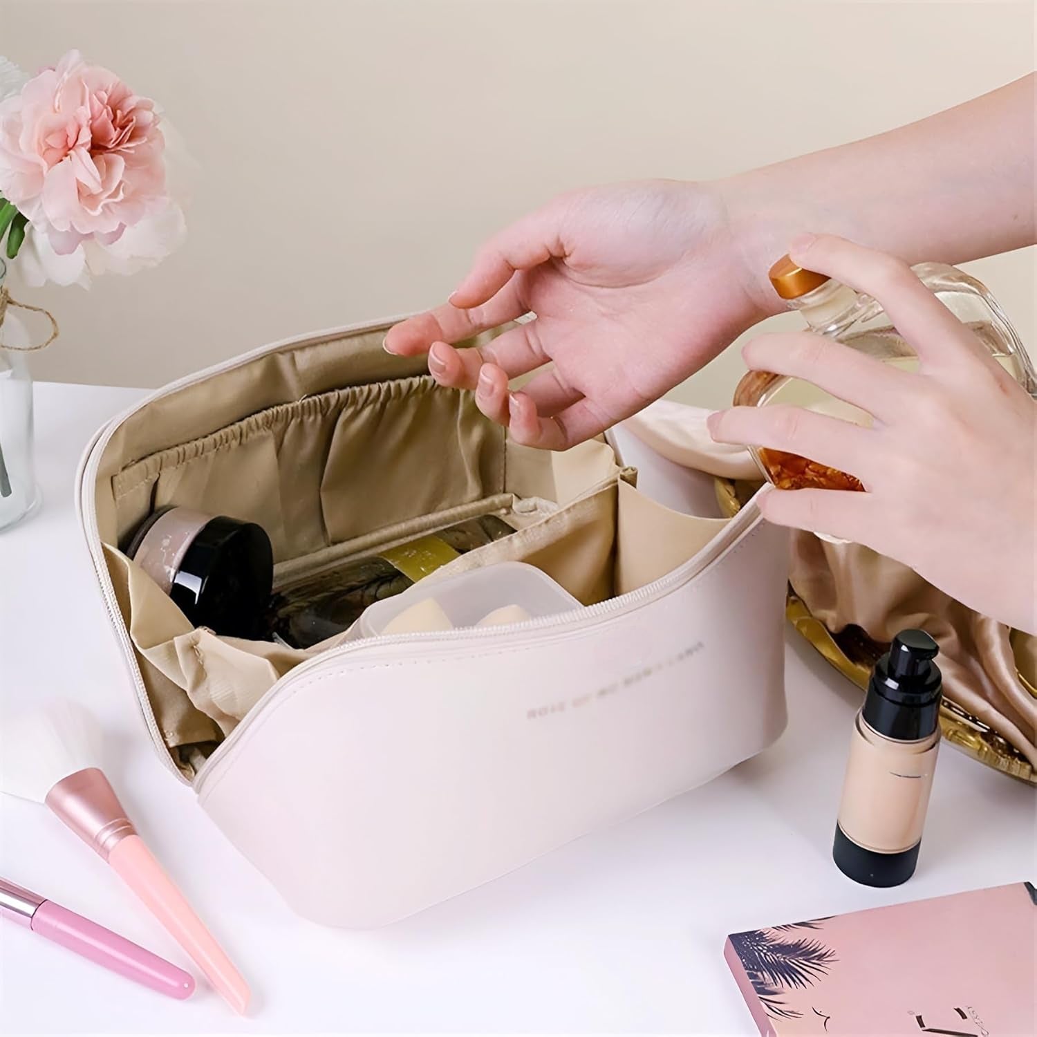 GlamGo Cosmetics Organizer