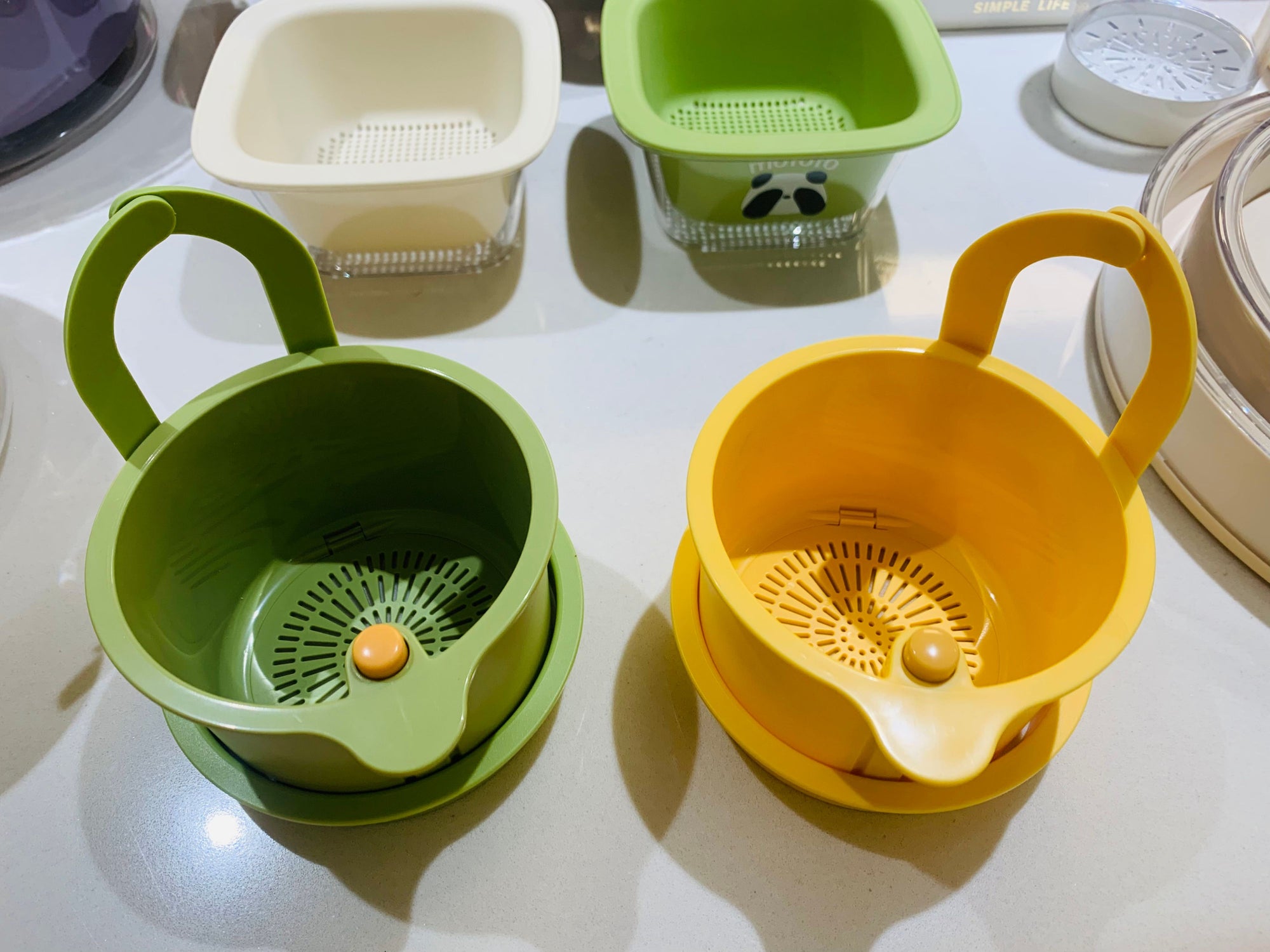 SnapNDrain™ Kitchen Strainer