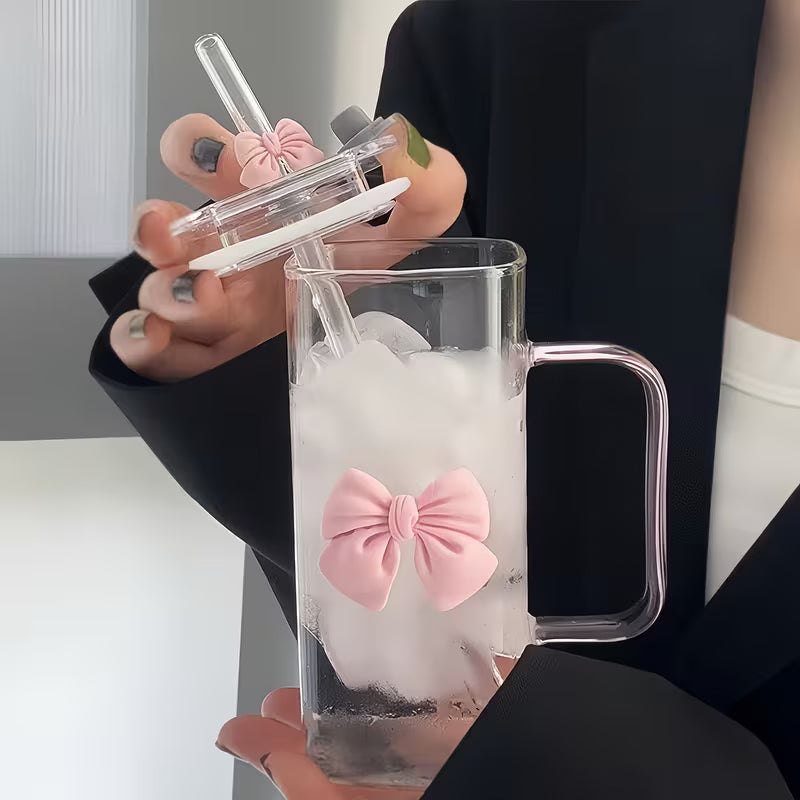 Bownot Glass Cup with Straws and Lids