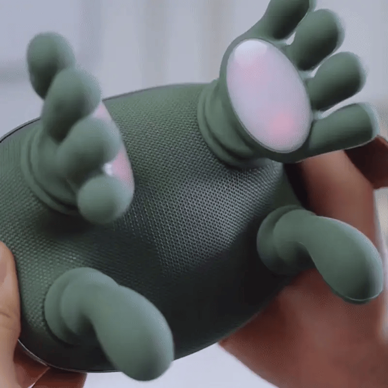 Cordless massage device with optional heat function